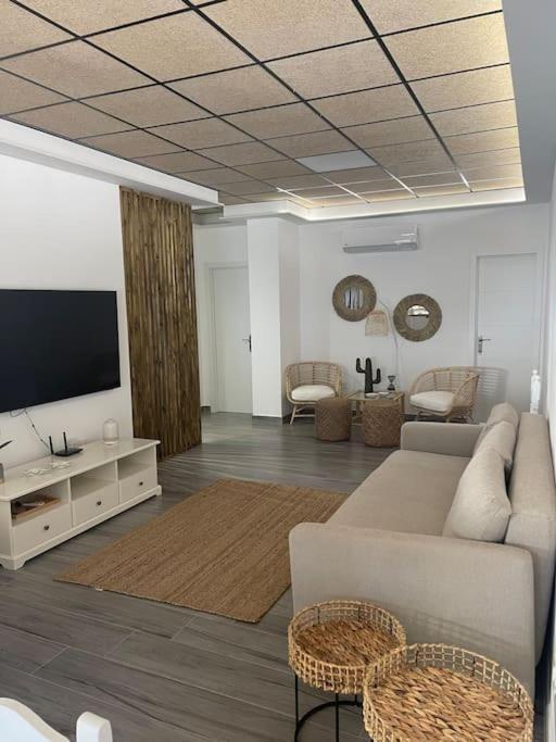 Casita Coqueta En Agua Amarga Apartment Agua Amarga  Ngoại thất bức ảnh